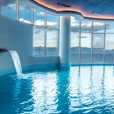 Отель Blue Mudanya 4*