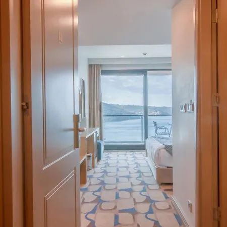 Blue Mudanya 4* בורסה