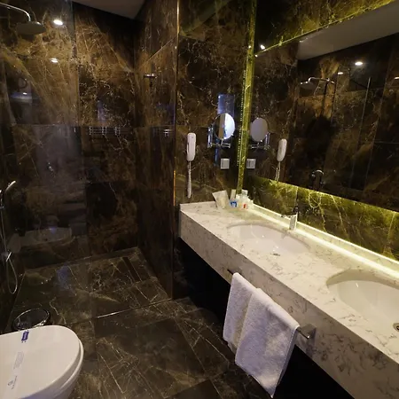 Blue Mudanya 4* בורסה