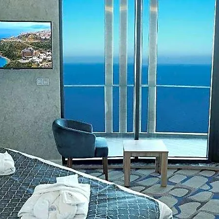 Blue Mudanya Hotel 4*