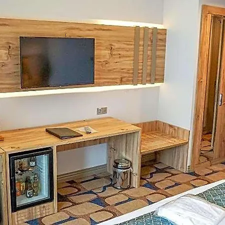 Blue Mudanya Hotel 4*